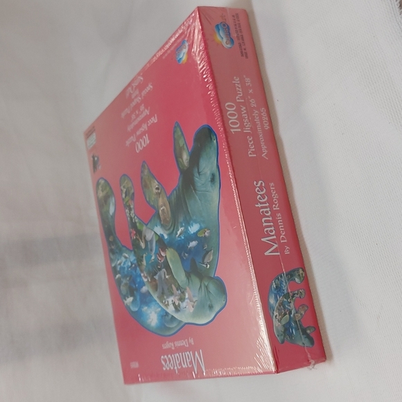 Manatees a 1000piece Jigsaw Puzzle by SunsOut Inc - Picture 2 of 7